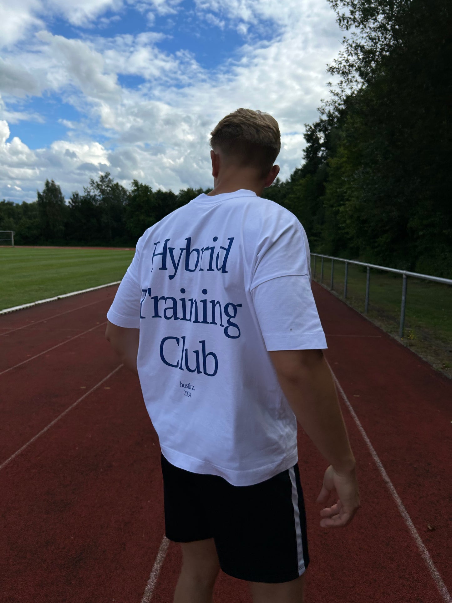 Hybrid Training Club - Oversized T-Shirt